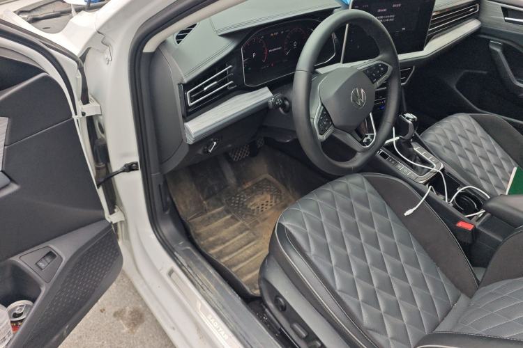 Used Volkswagen Sagitar 2023 300TSI DSG Excellence Edition
