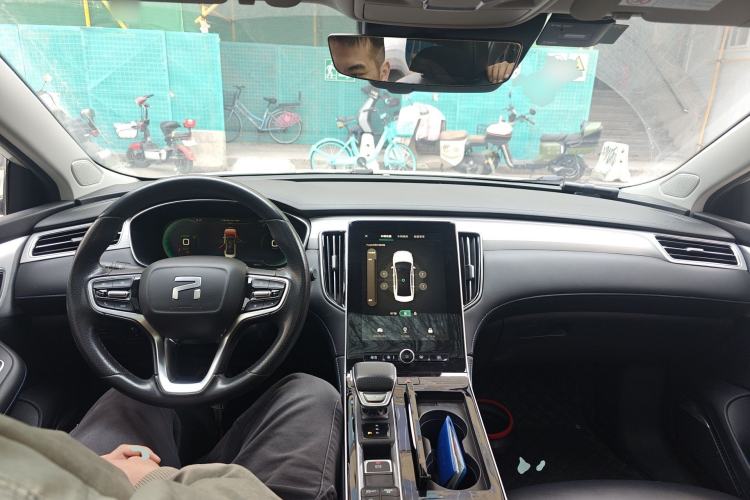 Used Rising ER6 2020 620 km Smart Edition
