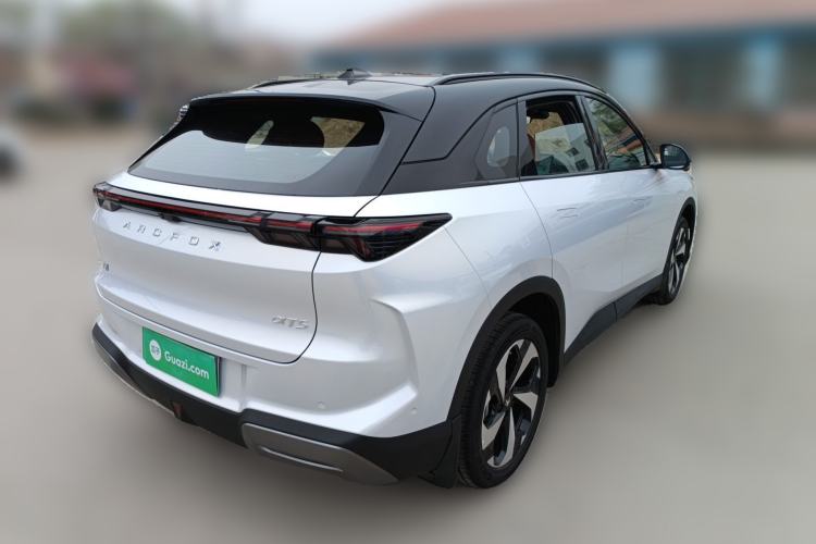 Used ARCFOX Alpha T5 2026 Model Pure Electric 560 Intelligent Enjoyment Version
