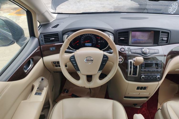 Used Nissan Quest 2015 3.5L SL
