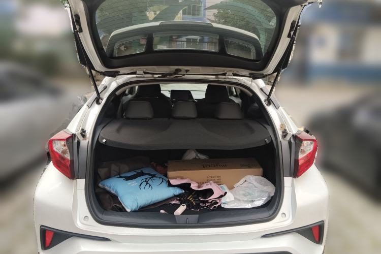 Used Toyota IZOA 2021 2.0L Enjoy Edition