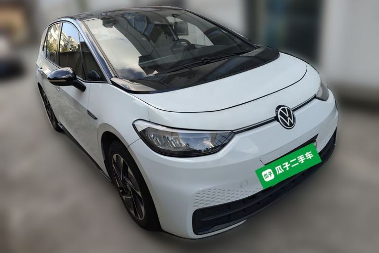 Used Volkswagen ID.3 2023 Upgraded Model Pure Intelligent Enjoyment Version Front Right 45 Deg