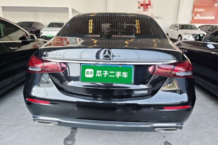 Used Mercedes-Benz E-Class 2022 Second Facelift E 300 L Fashion Edition
