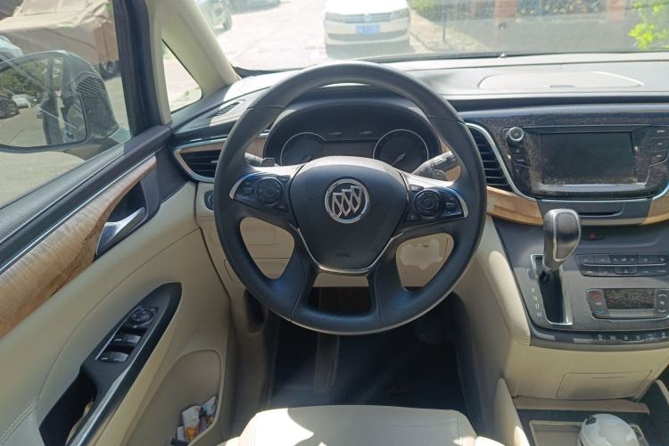 Used Buick GL8 2017 ES 28T Comfort Model China V Standard