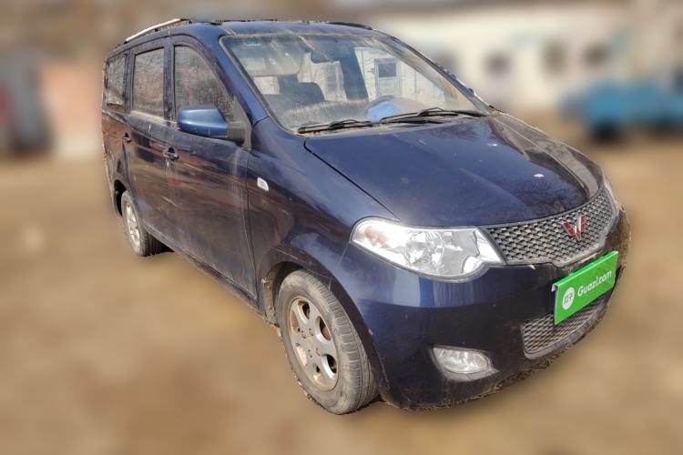 Used Wuling Hongguang 2014 1.5L Standard Version Front Right 45 Deg