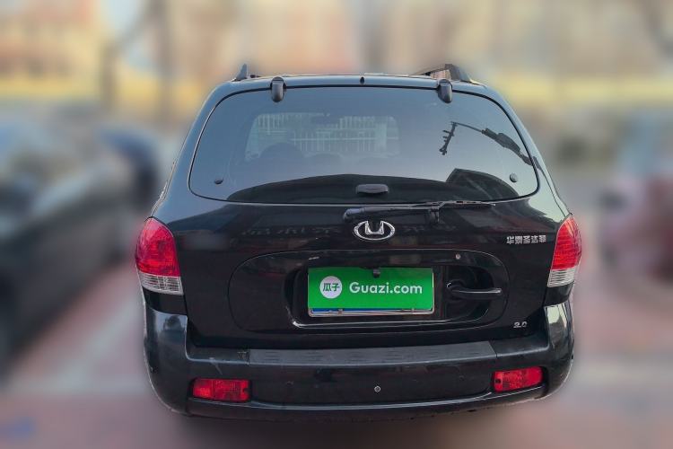 Used Huatai Santa Fe Classic 2012 2.0L Gasoline Manual Two-Wheel Drive with Sunroof
