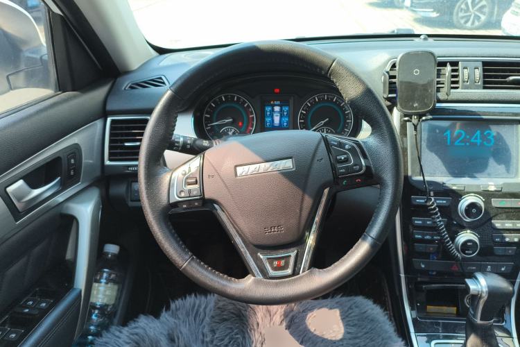 Used Haval H2 2016 Red-Label 1.5T Automatic Two-Wheel Drive Luxury Model