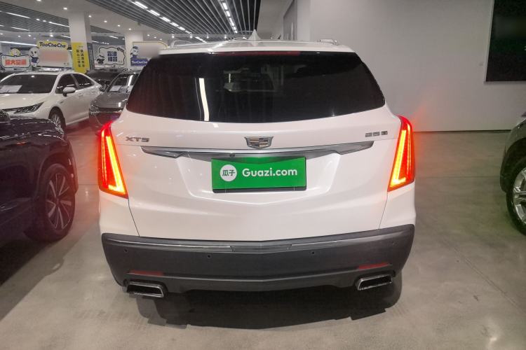 Used Cadillac XT5 2018 25T Luxury Model
