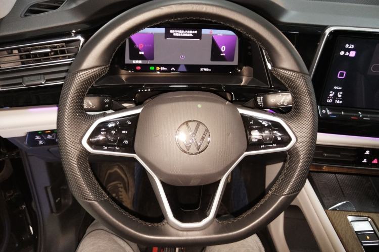 Used Volkswagen Teramont 2021 380TSI Four-Wheel Drive Prestige Flagship Edition Steering Wheel