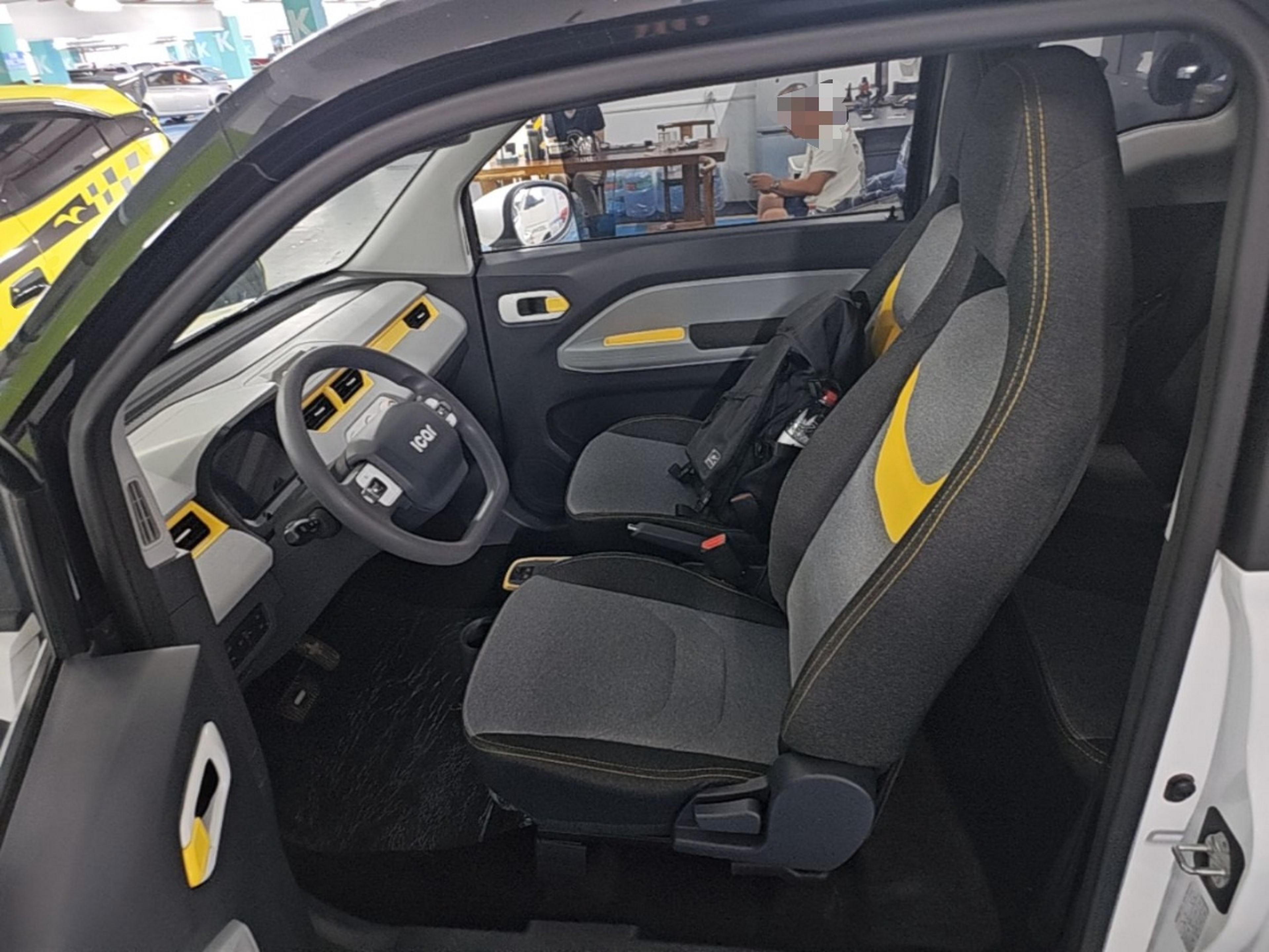 Interior delantero