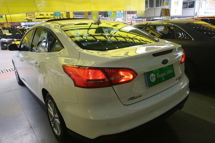 Used Ford Focus 2017 Sedan EcoBoost 180 Automatic Elite Model
