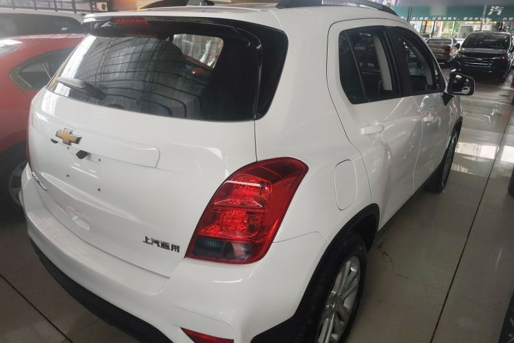 Used Chevrolet Trax 2017 1.4T Automatic Two-Wheel Drive Comfort Version Rear Right 45 Deg