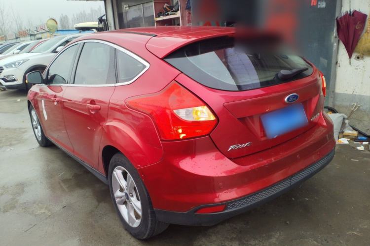 Used Ford Focus 2012 Hatchback 1.6L Automatic Fashion Edition
