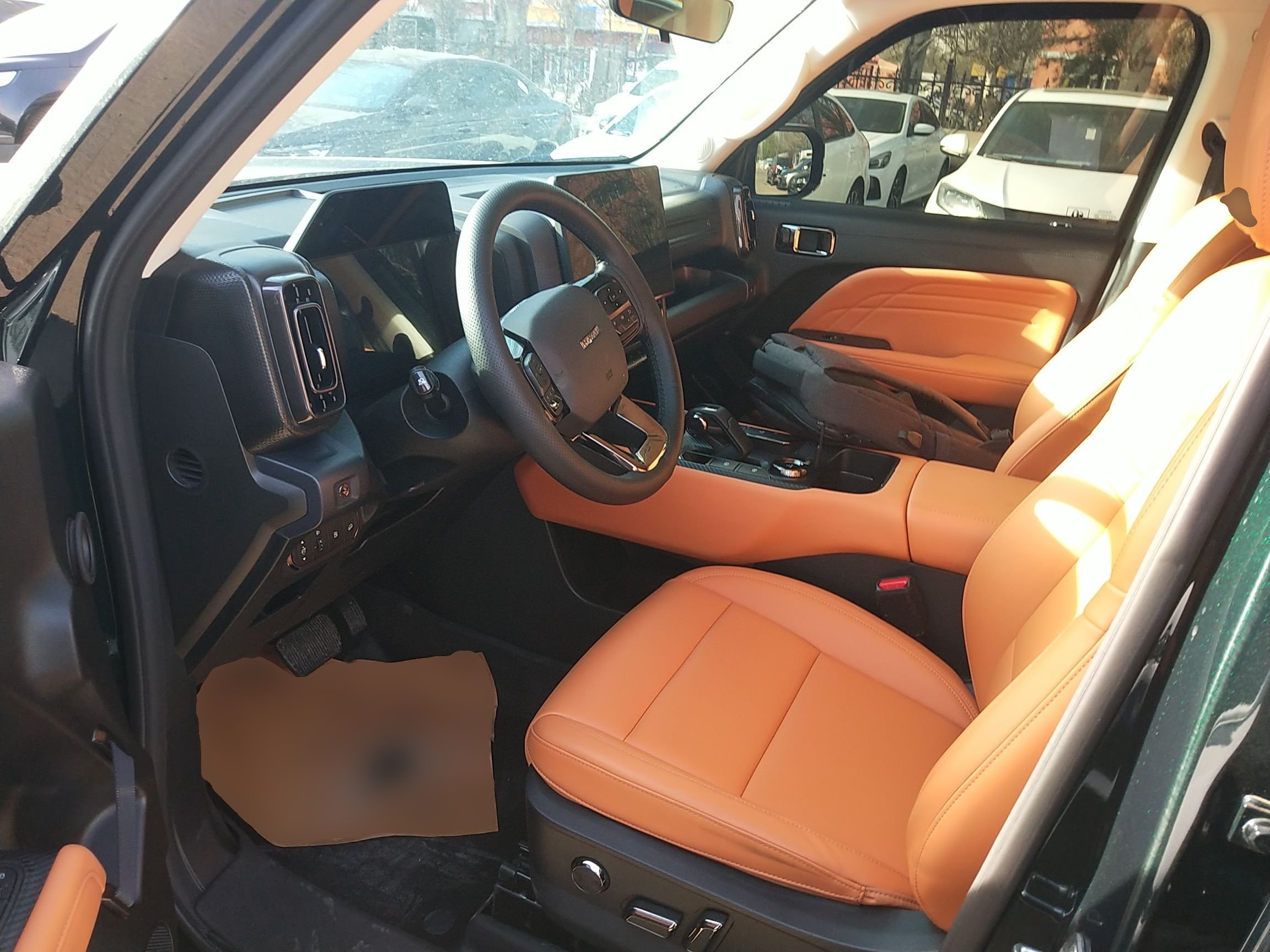 المقاعد الأمامية داخل السيارة