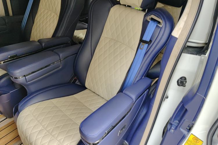 Used Toyota Alphard 2011 2.4L Luxury Edition Left Rear Seat