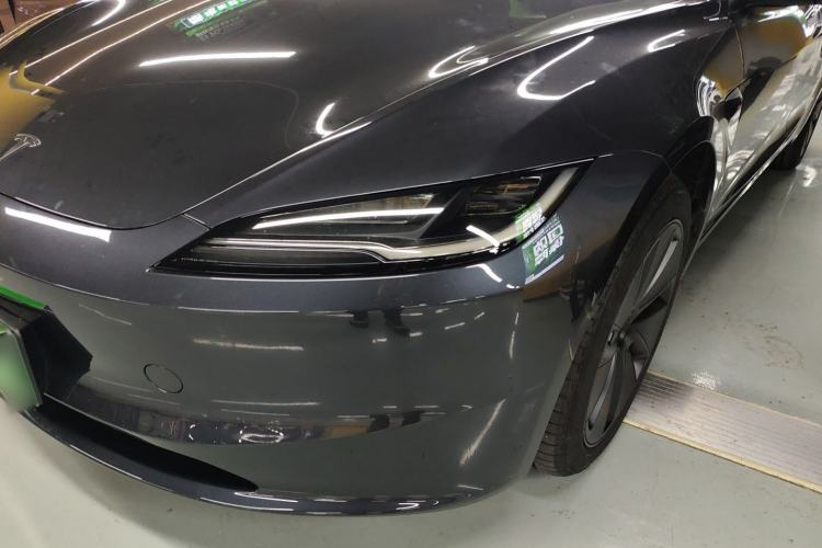 Used Tesla Model 3 2023 Long-Range All-Wheel-Drive Version