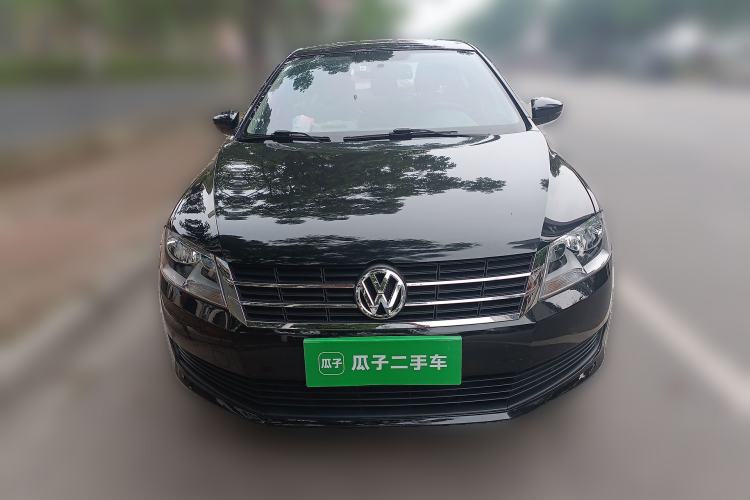 Used Volkswagen Lavida 2013 1.6L Manual Fashion Edition
