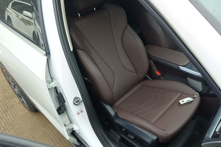 Used BMW X1 2023 sDrive25Li X Design Package Right Front Seat