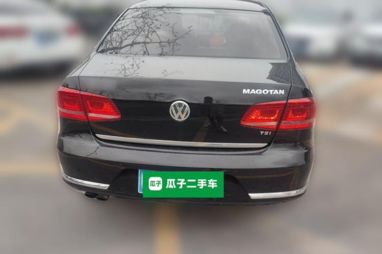 Used Volkswagen Magotan 2012 Revised 1.8TSI Luxury Version Rear