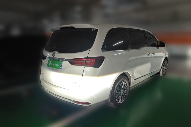 Used Buick GL8 2021 Land Cruiser Executive Class 652T Luxury Model