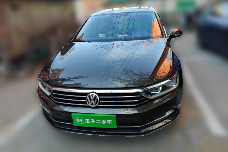 Used Volkswagen Magotan 2017 330TSI DSG Luxury Model