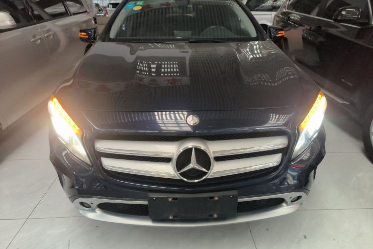 Used Mercedes-Benz GLA 2015 GLA 200 Fashion Model