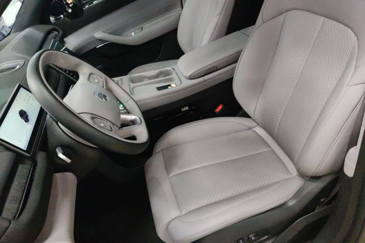 Used Nio EC6 2023 75 kWh Left Front Seat