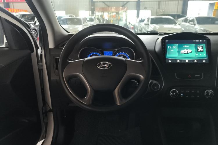 Used Hyundai ix35 2015 2.0L Automatic 2WD Comfort Edition China IV Standard

