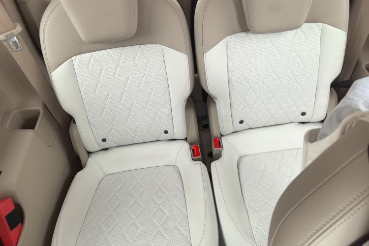 Used Baojun KiWi EV 2023 Smart Luxury Edition Ternary Lithium Left Rear Seat