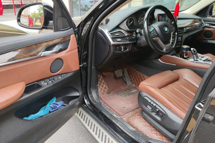 Used BMW X6 2017 xDrive28i Driver Seat