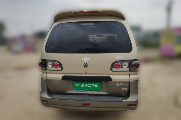 Used FORTHING Lingzhi 2015 V3 1.5L 7-Seater Luxury Model