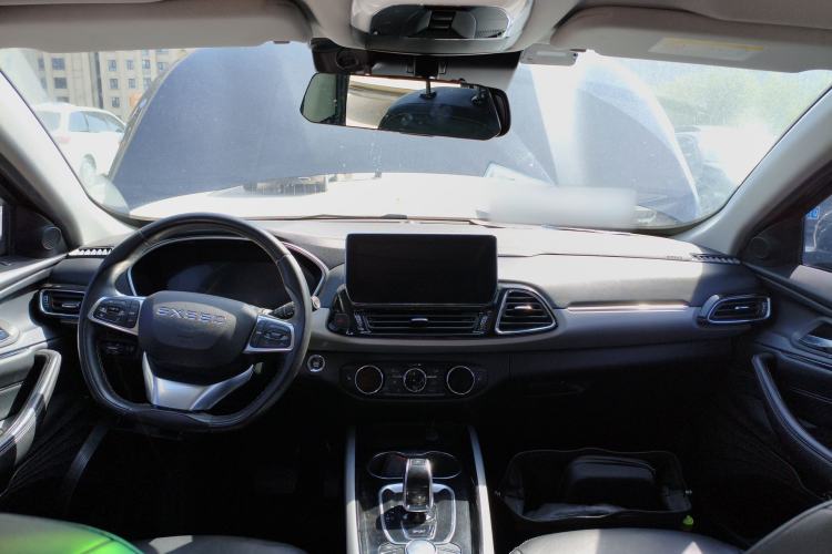 Used EXEED Lingyun 2019 1.6T Two-Wheel Drive Star曜 Edition Center Console