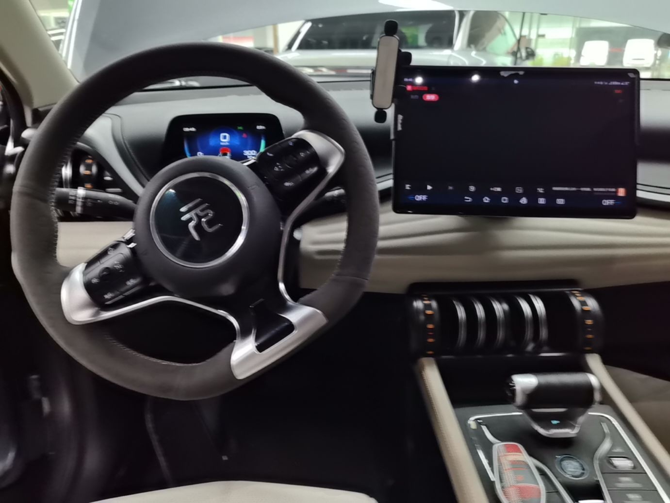 BYD Yuan PLUS 2024 Honor Edition 510KM Leading Model — снимка 12