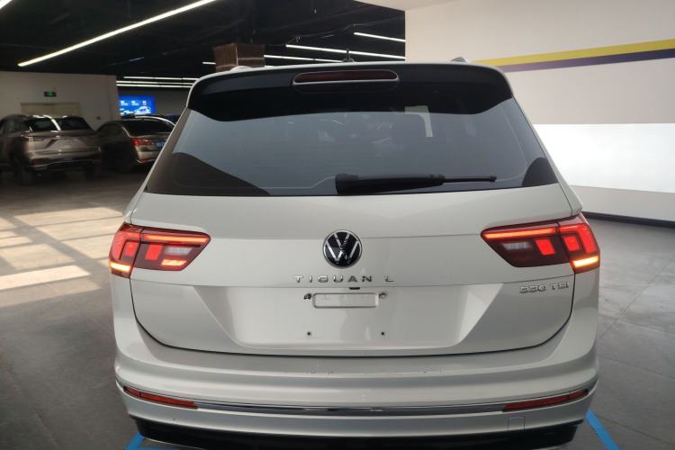 Used Volkswagen Tiguan L 2021 330TSI Automatic Two-Wheel Drive R-Line Enhanced Edition Rear