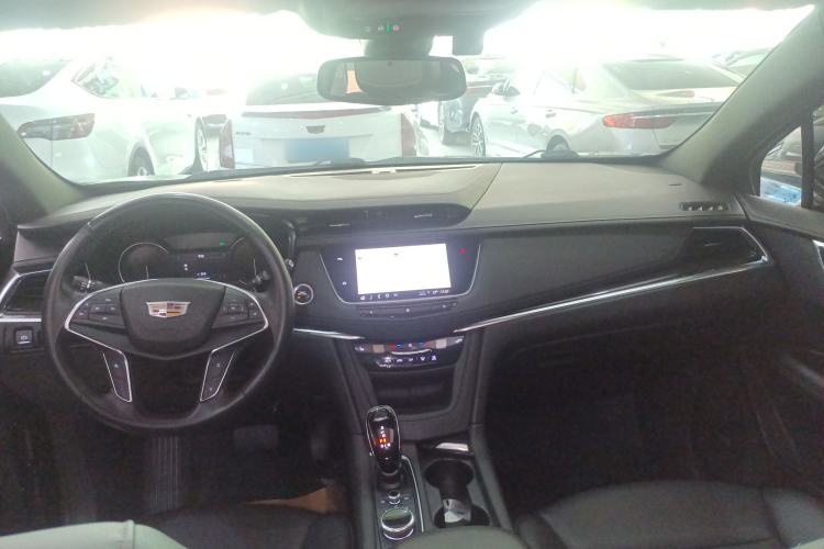 Used Cadillac XT5 2021 2.0T Two-Wheel Drive Luxury Version
