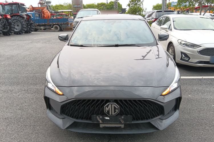 Used MG 5 2022 300TGI DCT Chao Yue Luxury Edition Front