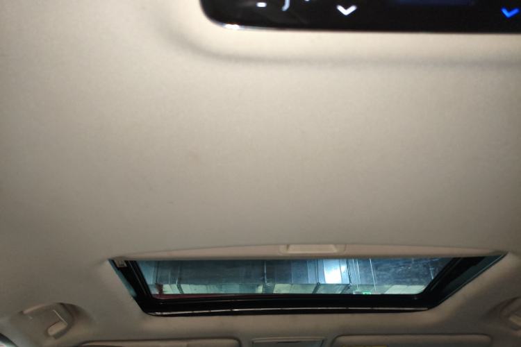 Used Honda Elysion 2019 2.0L Hybrid Luxury Edition Headliner