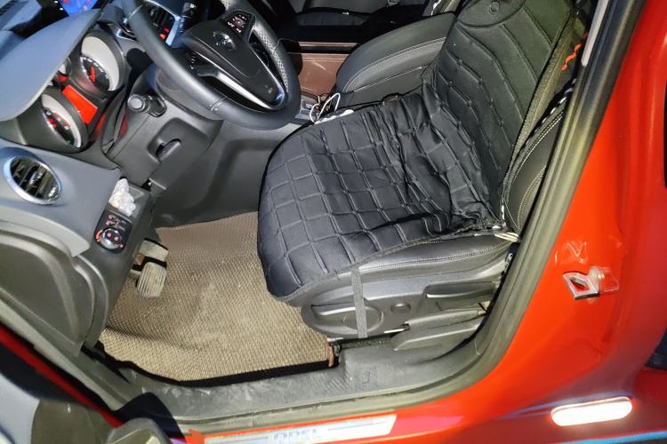 Used Opel Meriva 2013 1.4T Luxury Model
