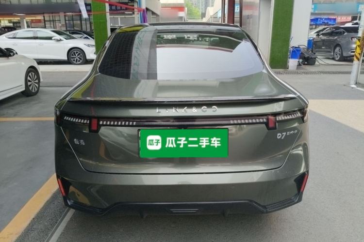 Used Lynk & Co 07 2024 EM-P 126 Long-Range Halo Rear