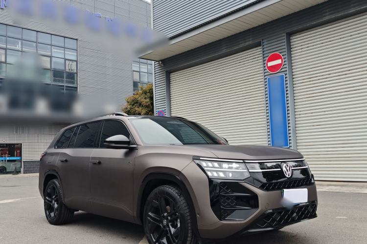 Used Volkswagen Teramont 2025 Tiguan Pro 450TSI Four-Wheel Drive Summit Edition Exterior 4