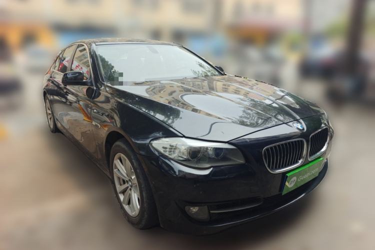 Used BMW 5 Series 2012 520i Elegant Edition Front Right 45 Deg