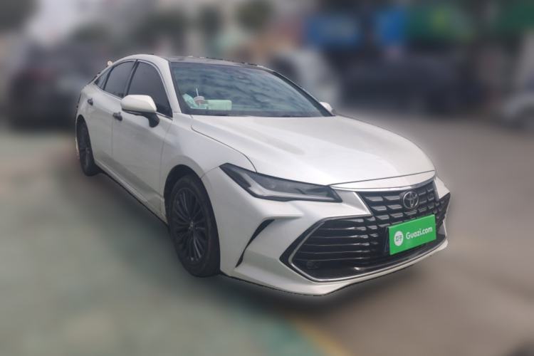 Used Toyota Avalon 2023 2.0L XLE Deluxe Edition