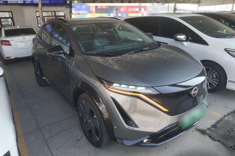 Used Nissan ARIYA 2022 Four-Wheel-Drive High-Performance Top-Tier Model Front Right 45 Deg