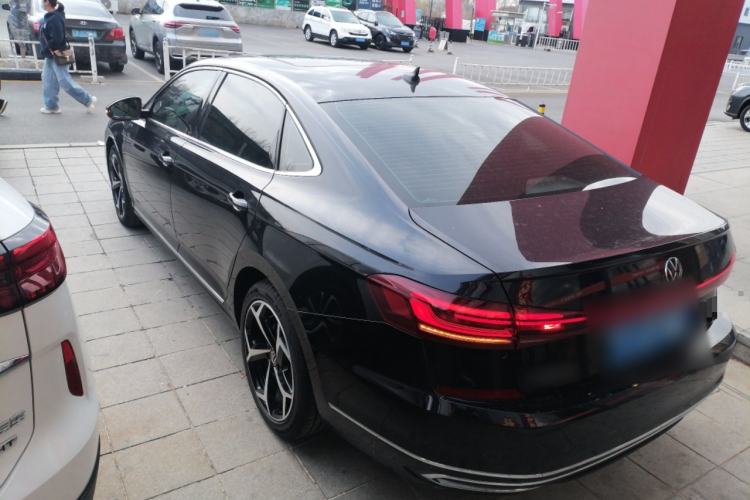 Used Volkswagen Passat 2024 330TSI Starry Elite Edition Exterior 2