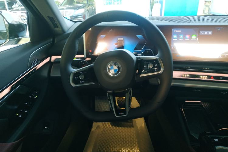 Used BMW 5 Series 2026 Facelift Model 530Li Leading Edition M Sport Package
