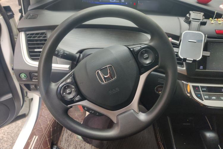 Used Honda Jade 2014 1.8L CVT Luxury Edition 5 seats Steering Wheel