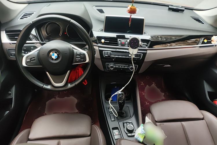 Used BMW X1 2020 sDrive20Li Fashion Model Center Console