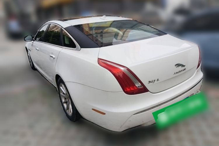 Used Jaguar XJ 2014 XJL 2.0T Two-Wheel-Drive Elegant Business Edition Rear Left 45 Deg