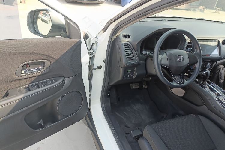 Used Honda Vezel 2020 1.5L CVT Elite Edition
