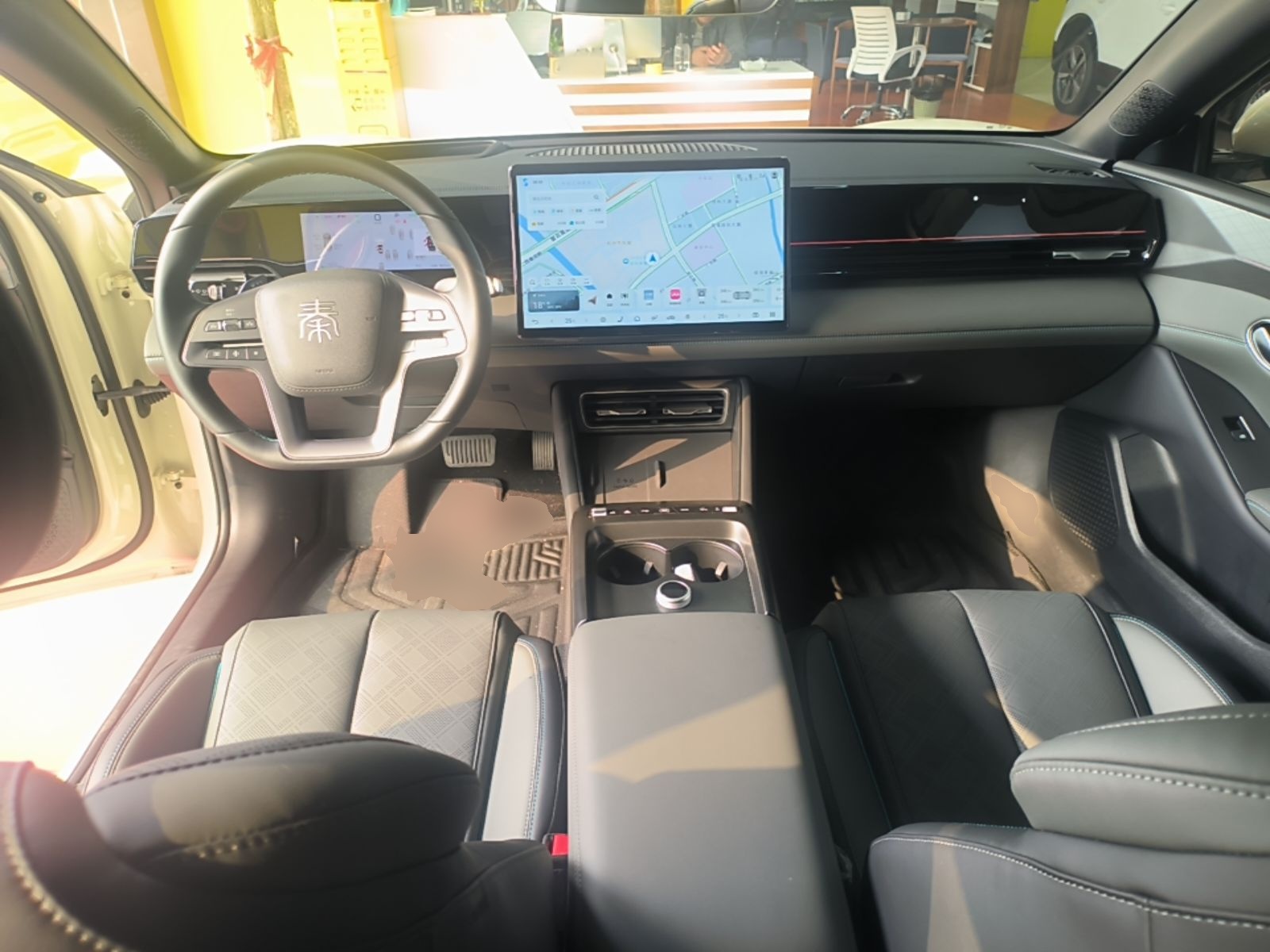 BYD Qin L 2025 EV 545KM Cloud Suspension Edition — снимка 12